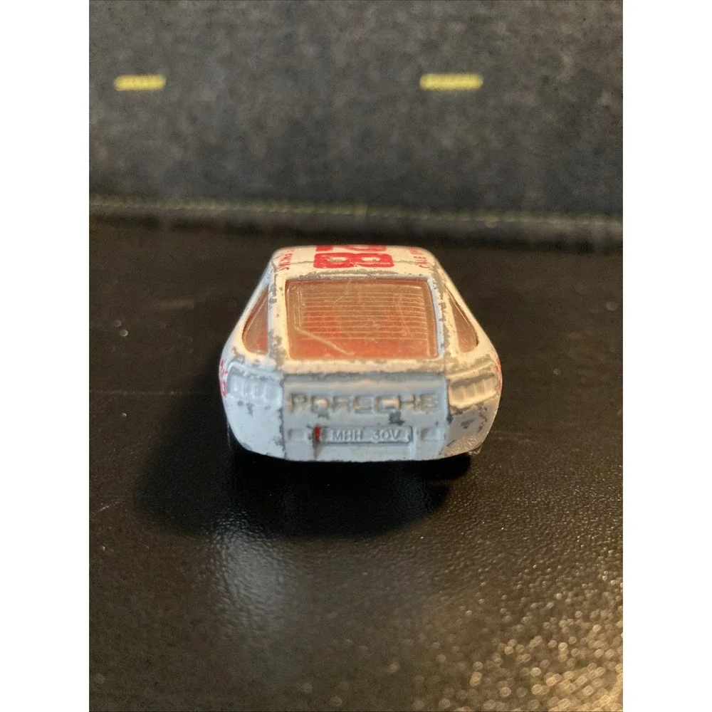 Vintage Matchbox  Porsche 928  Valvoline #28‎  Racing Gale Jenkins 1979